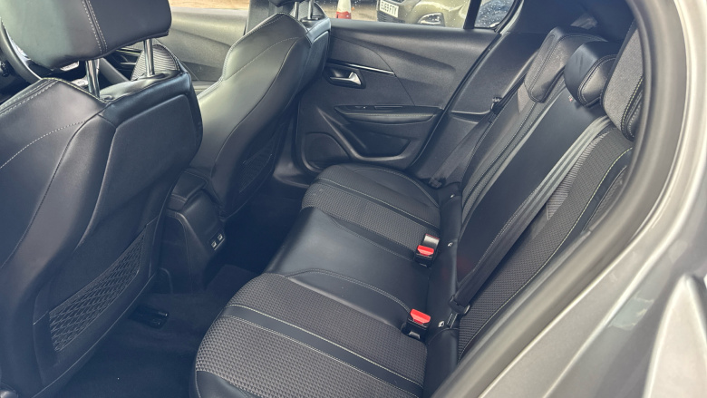 Peugeot 208 1.2 PureTech 100 GT 5dr Petrol Hatchback